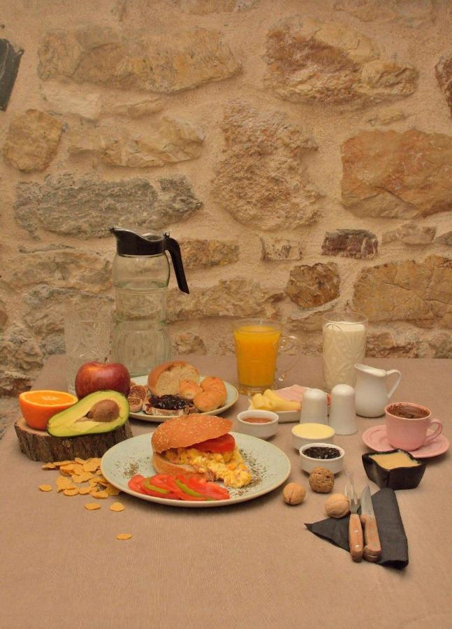 Ntouana Hotel Kalamáta Buitenkant foto