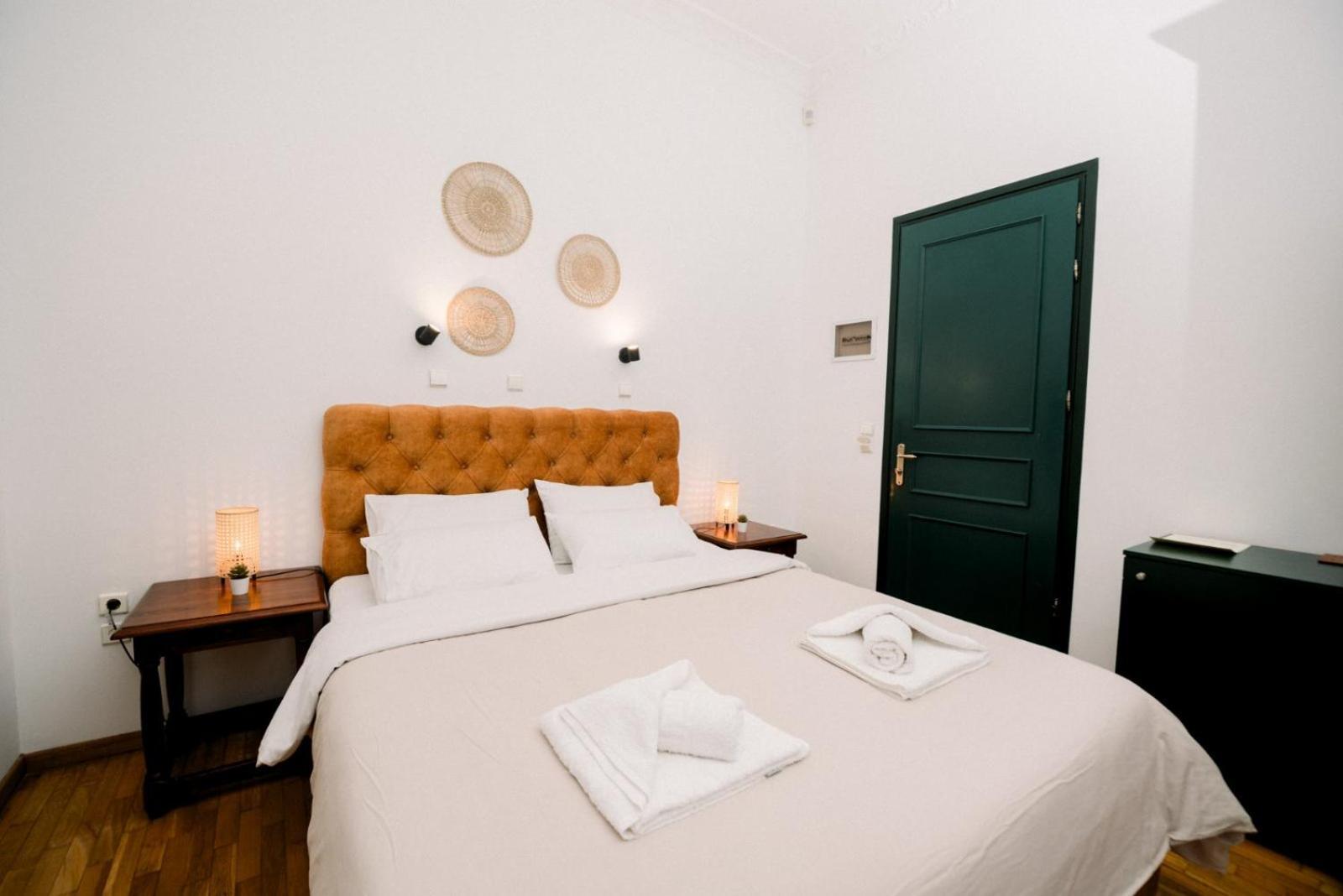 Ntouana Hotel Kalamáta Buitenkant foto