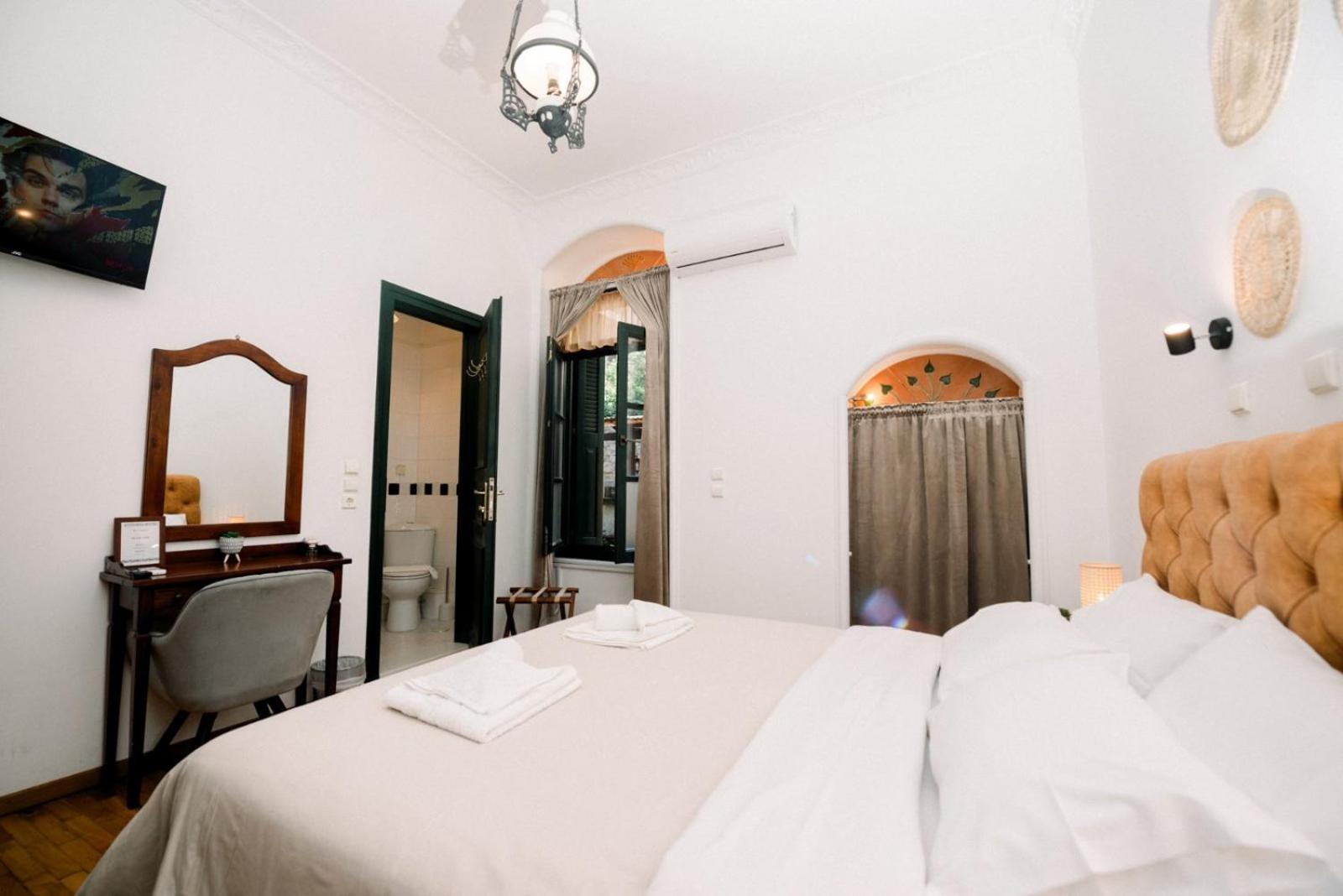 Ntouana Hotel Kalamáta Buitenkant foto