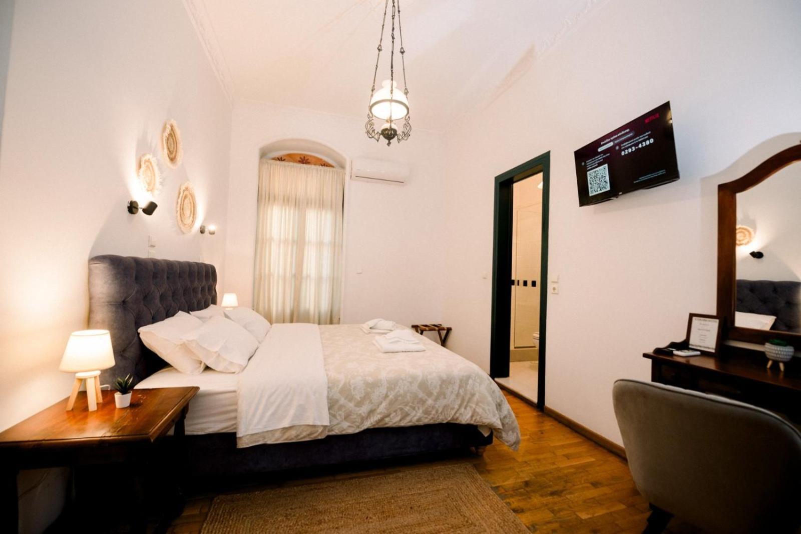 Ntouana Hotel Kalamáta Buitenkant foto
