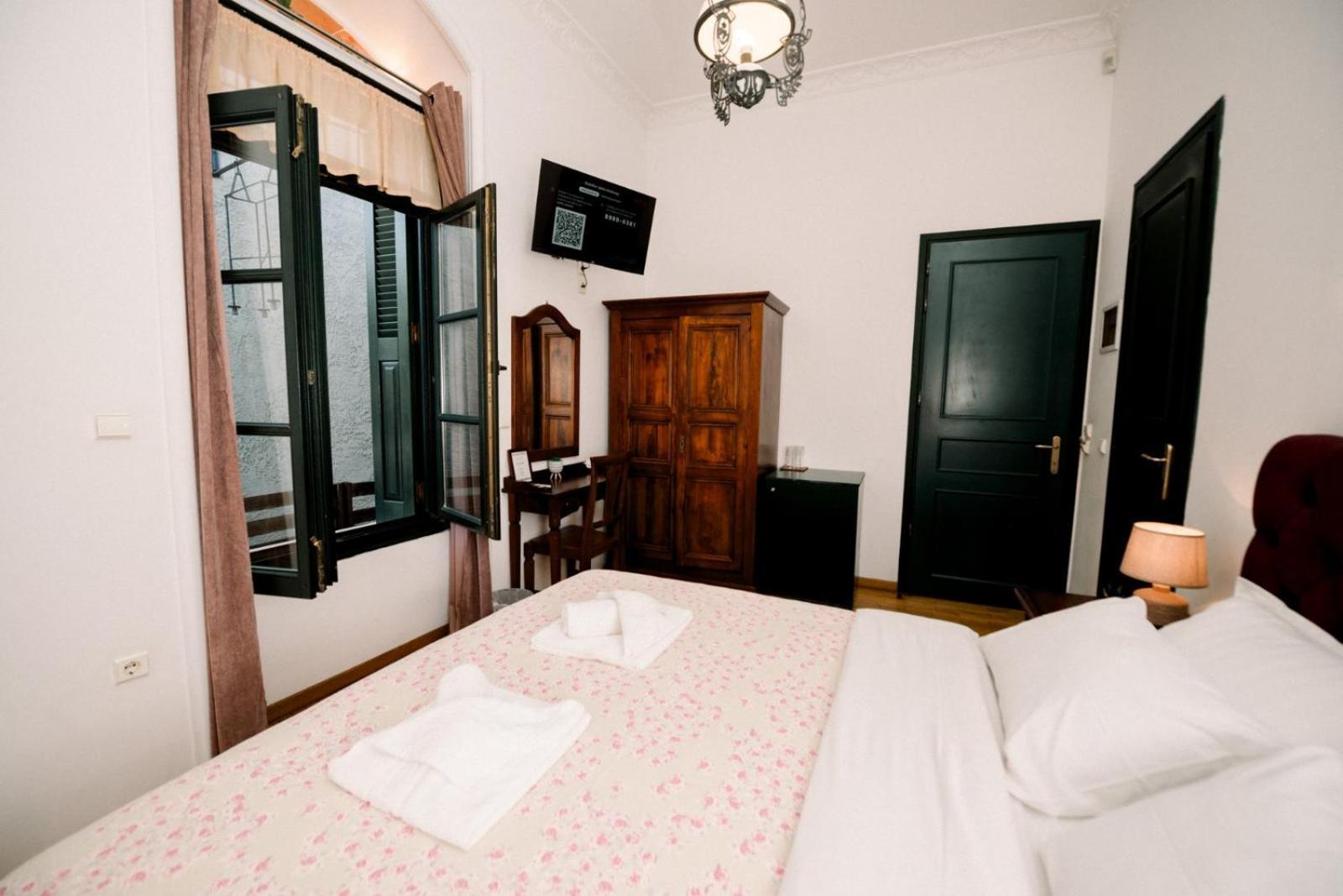 Ntouana Hotel Kalamáta Kamer foto